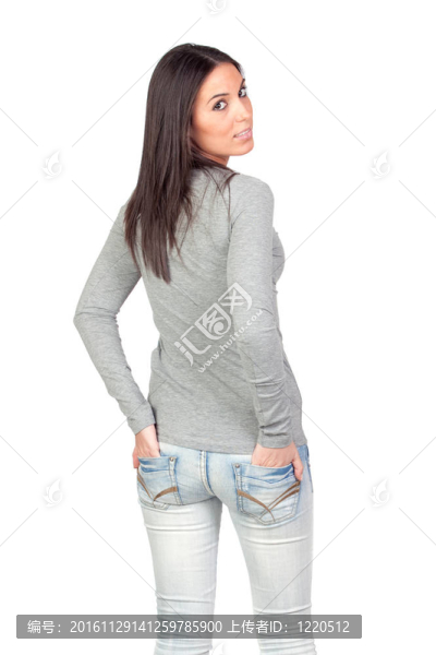漂亮的女孩背著口袋