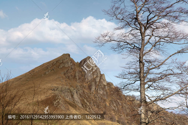山峰