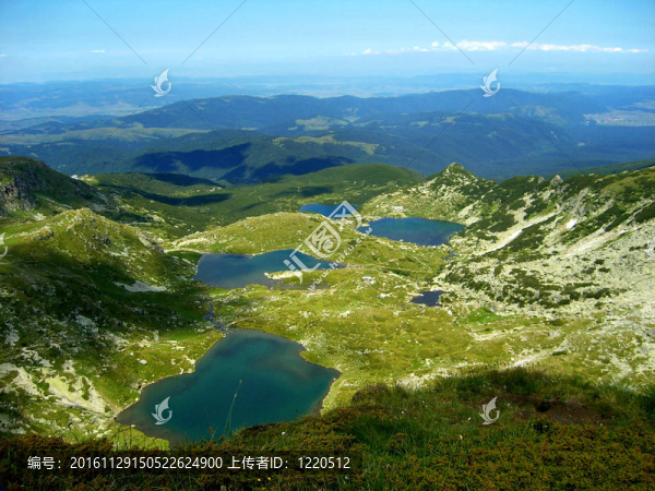 高山湖泊