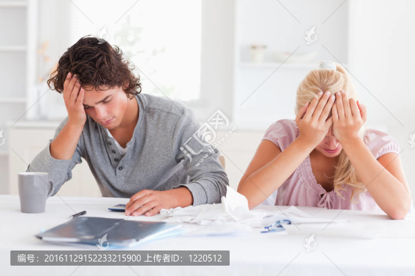當(dāng)會計的傷心夫婦