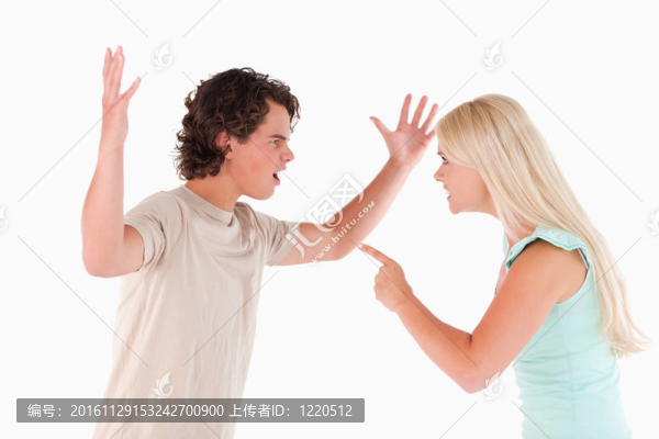 不幸福的夫妻爭吵