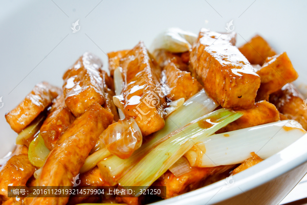 爆炒豆腐條