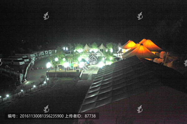 房車(chē)營(yíng)地