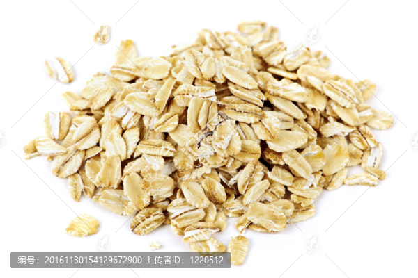 一堆未煮熟的燕麥片