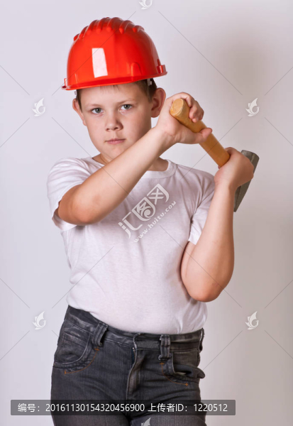 男孩