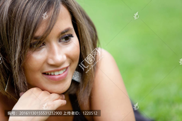 女人肖像戶外