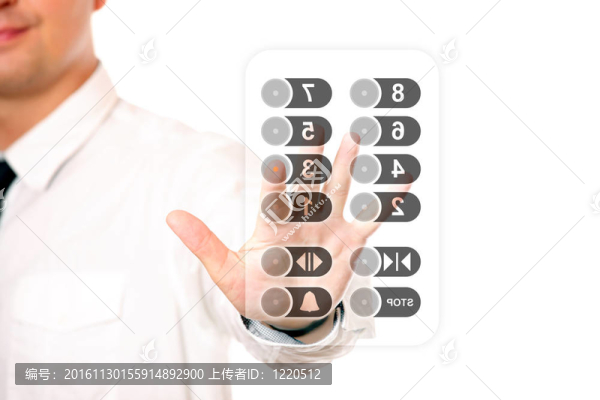 年輕的商人在電梯里