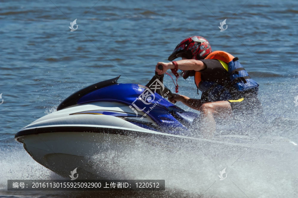 高速艇