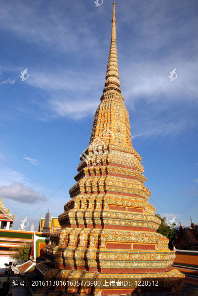 最高最大的佛塔在Wat,Pho