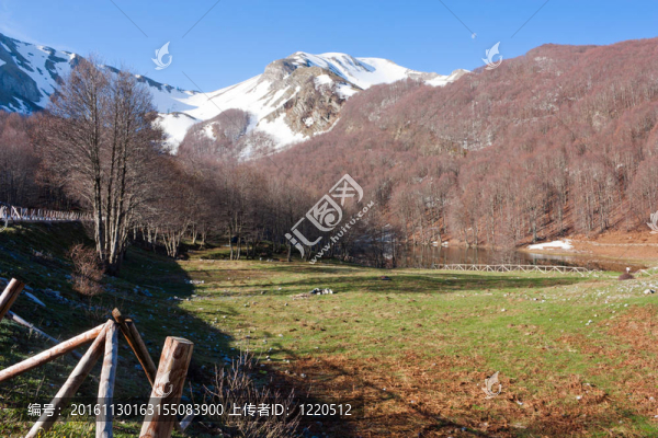湖上laudemio,sirino山