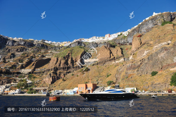 圣托里尼島海岸豪華游艇