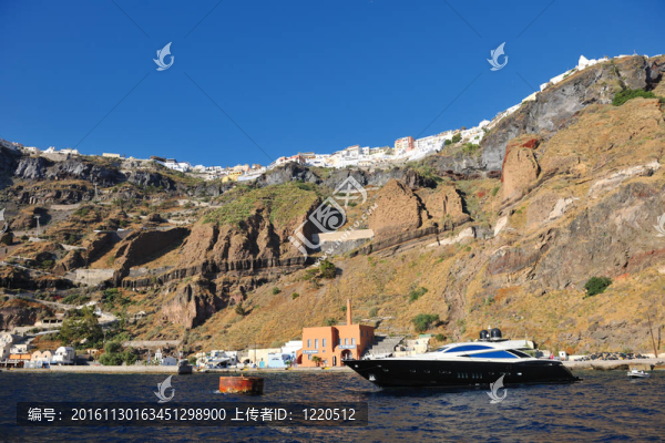 圣托里尼島海岸豪華游艇
