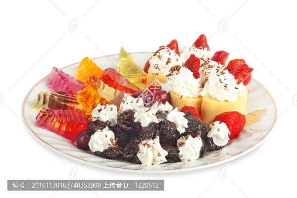 甜薄餅草莓；櫻桃；果凍和李子