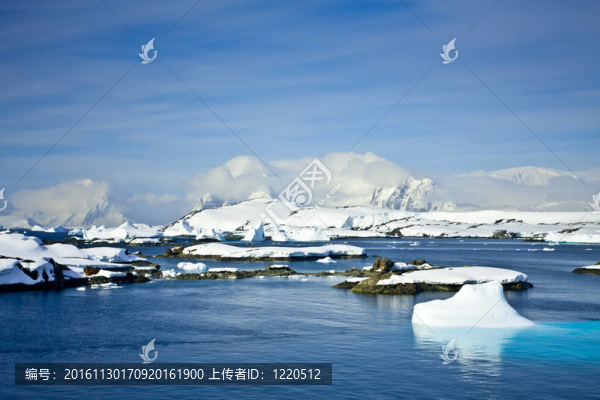 美麗的雪山