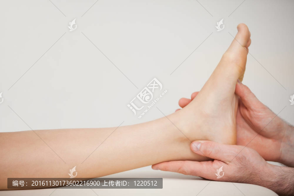 保持病人的腳雞眼