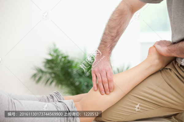 物理治療師用手指壓腳