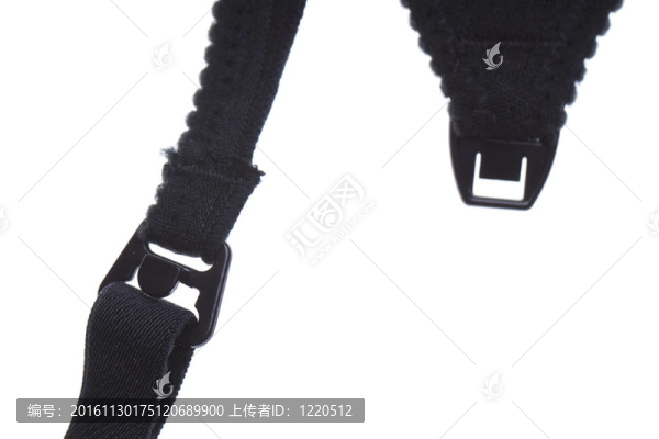 黑色胸罩的細(xì)節(jié)