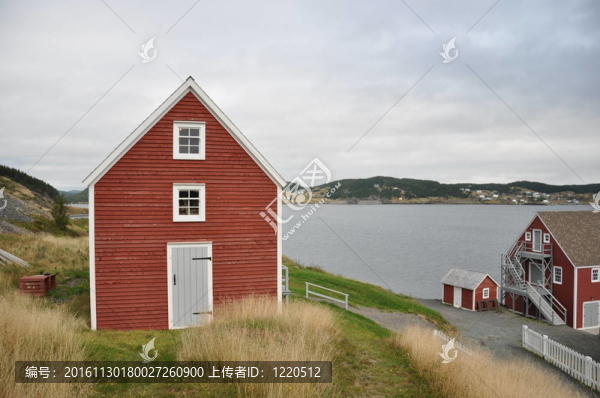 紅色建筑三位一體；紐芬蘭島