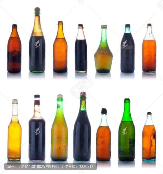 老五彩酒瓶自然灰塵和污垢