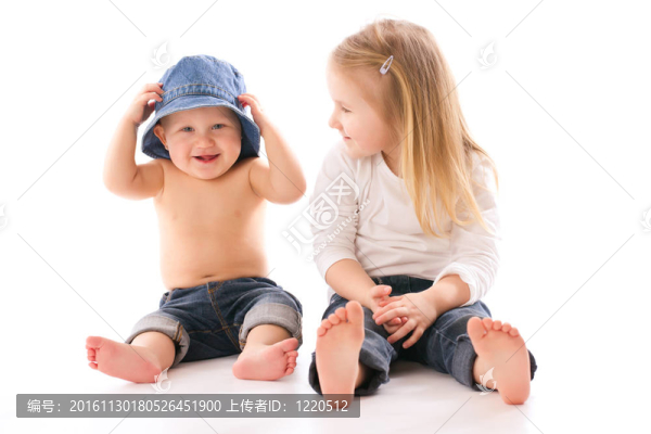 兩姐妹的工作室肖像