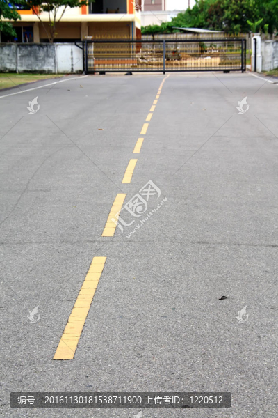 黃線路