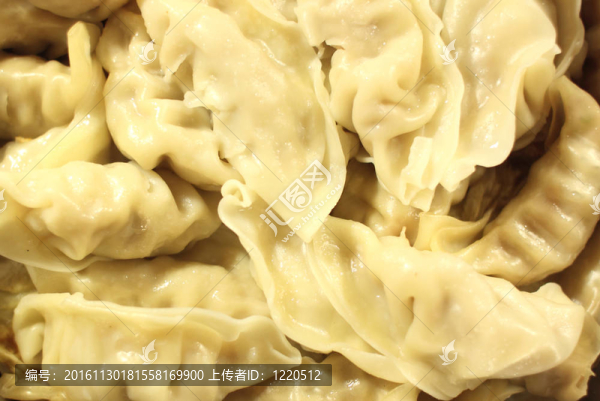 美味的蒸potsickers