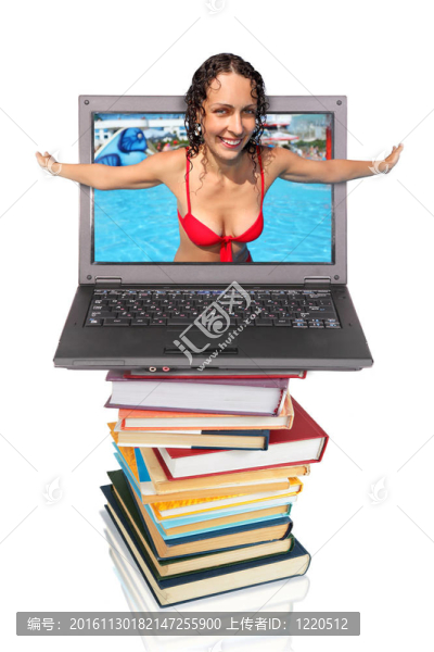 泳裝女從筆記本電腦上的書籍；拼貼