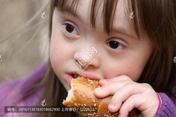 美麗女孩的肖像