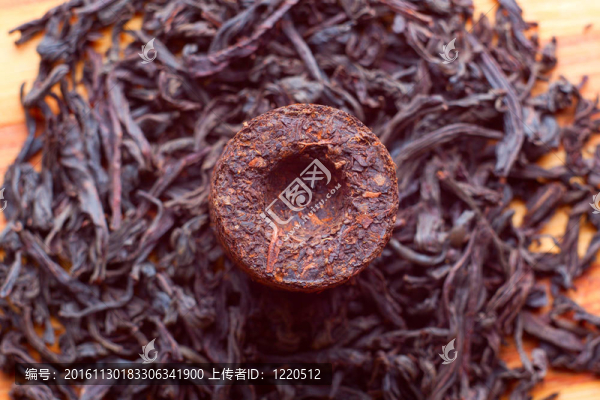 芳香黑色普洱茶