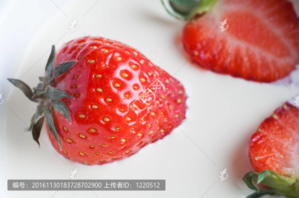 草莓和奶油
