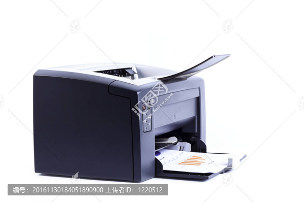 與白色背景隔離的打印機