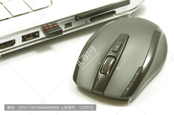 在筆記本鼠標(biāo)