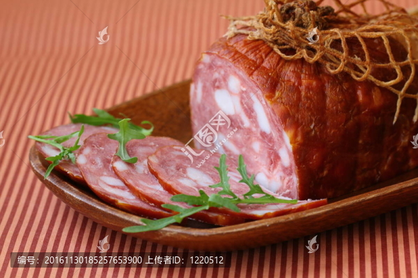 豪華品牌煙熏香腸