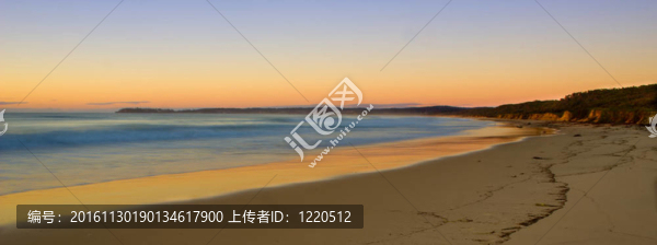 柔滑的海灘