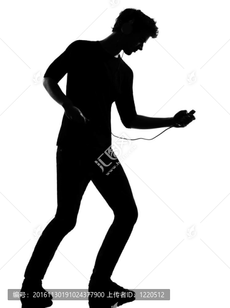 男子剪影聽(tīng)音樂(lè)音頻播放器