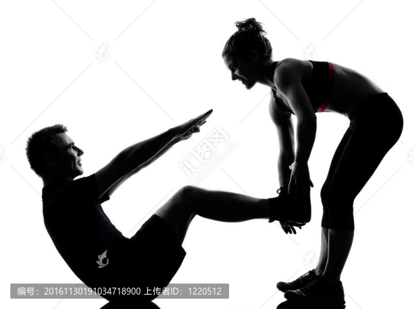 一對(duì)男女健身鍛煉