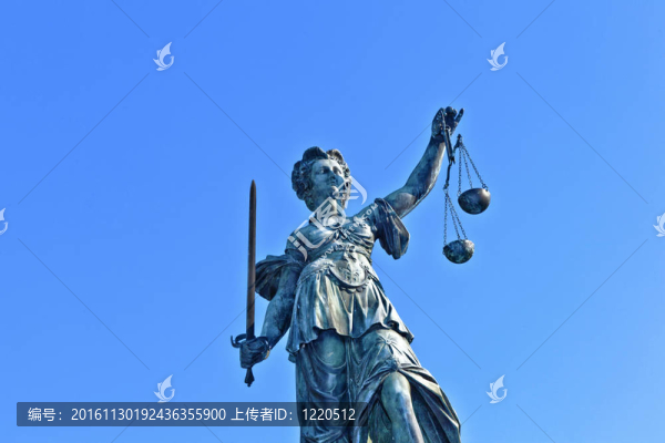 德國在法蘭克福的羅默的正義女神雕像前