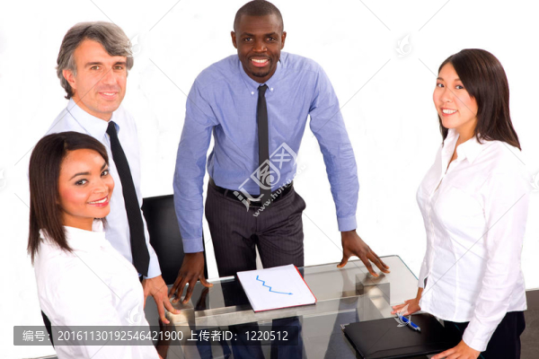 多民族團(tuán)隊會議期間