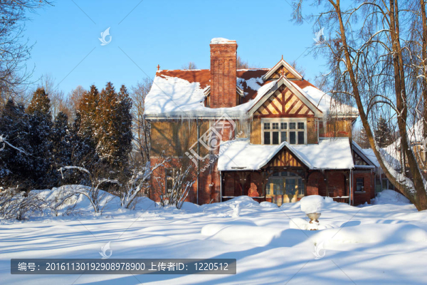 冬天的小屋
