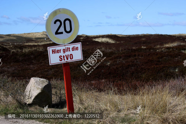 街道標(biāo)志（限速）在德國敘爾特島