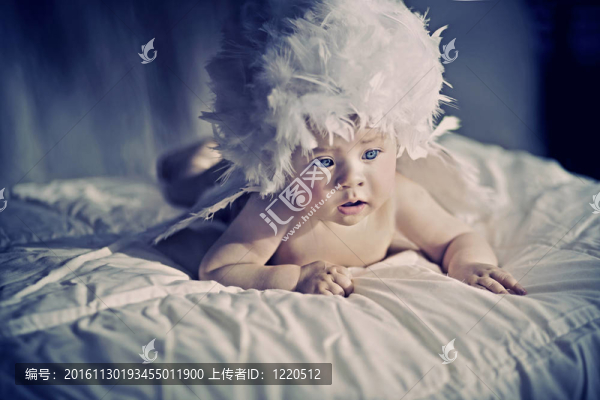 可愛的嬰兒