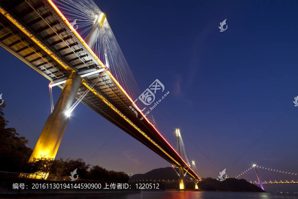 香港橋的夜晚