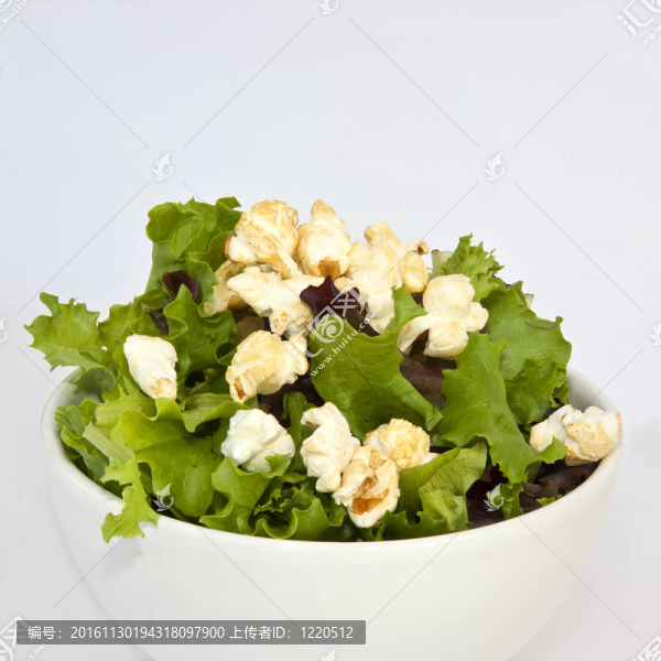 薩拉德