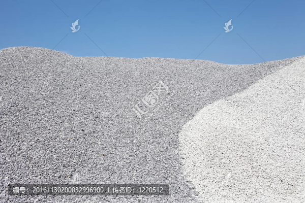 碎石堆