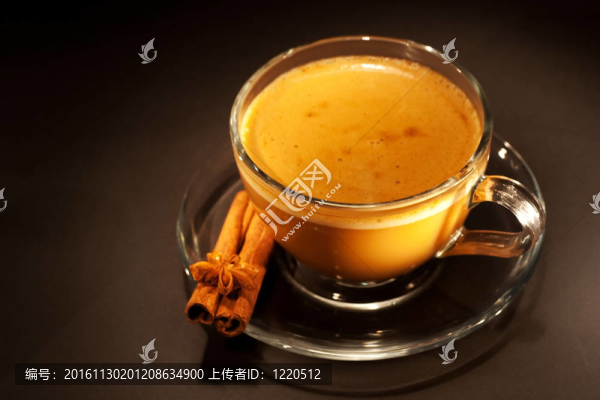黑暗咖啡與肉桂仍然生活