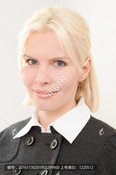 微笑的女商人