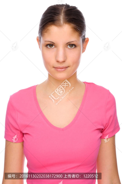 一個美麗而快樂的女人的完整孤立的畫像
