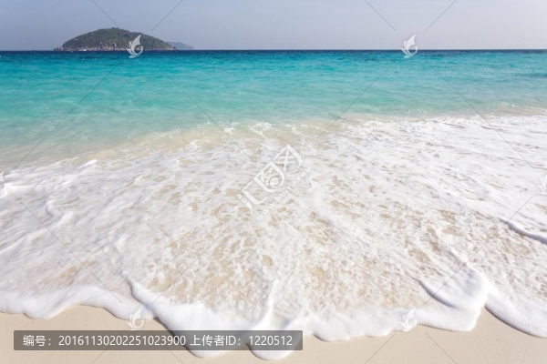 純熱帶海灘