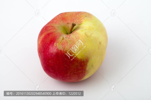 白色背景上的紅蘋果