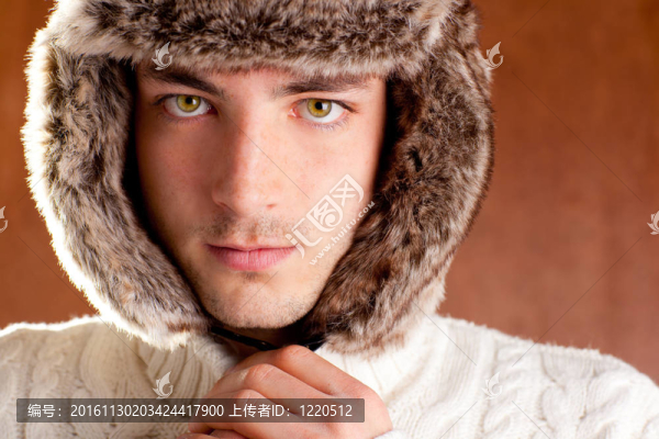 秋冬男子棕色毛皮杯帽